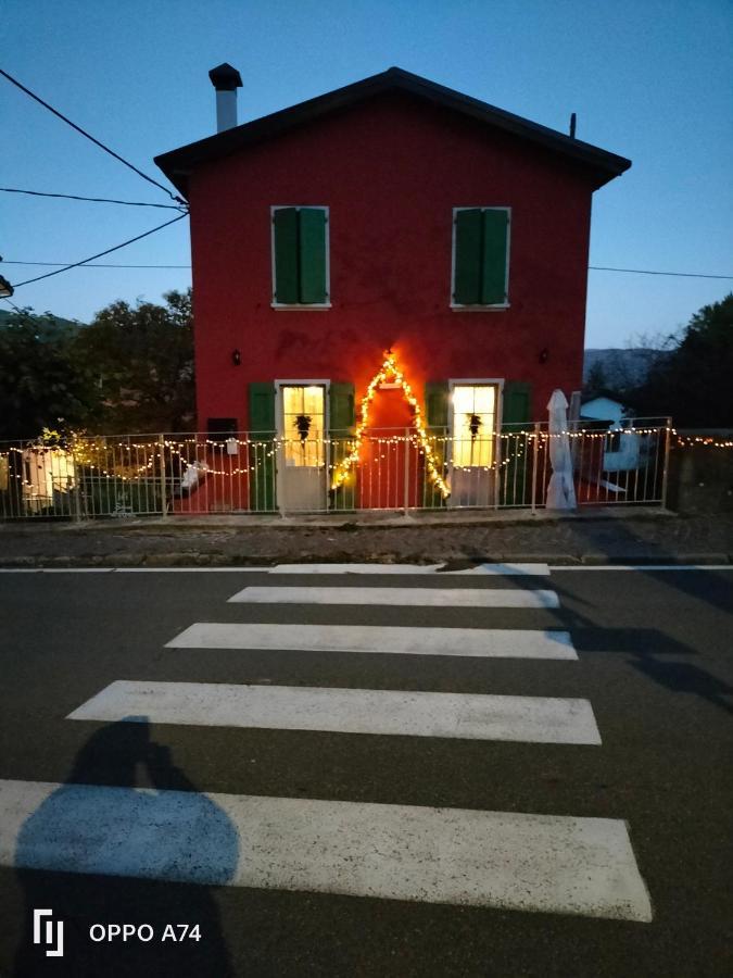 B&B Sasso Di Rocca Gaggio Montano Bagian luar foto